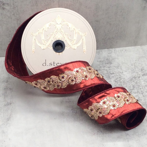 Ruban velours soie métallique centre fleuri sequins rouge foncé 6,5 cm x 9 m