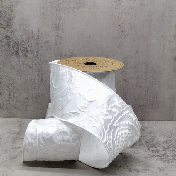 Ruban satin brocart floral blanc 10 cm x 9 m