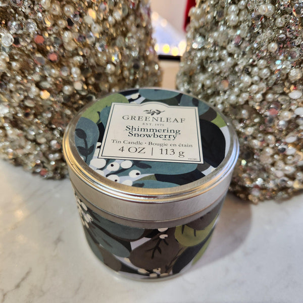 Bougie en pot métal 'Shimmering Snowberry'