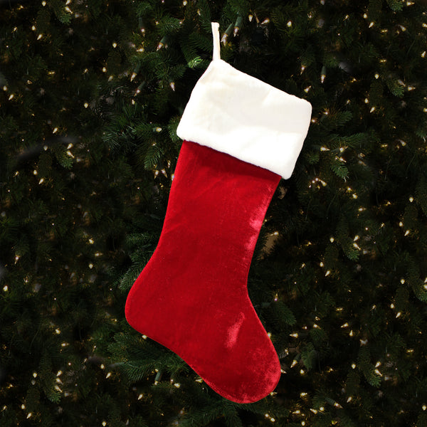 Bas de Noël en velours rouge et fausse fourrure blanche