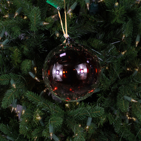 Boule en verre rouge foncé