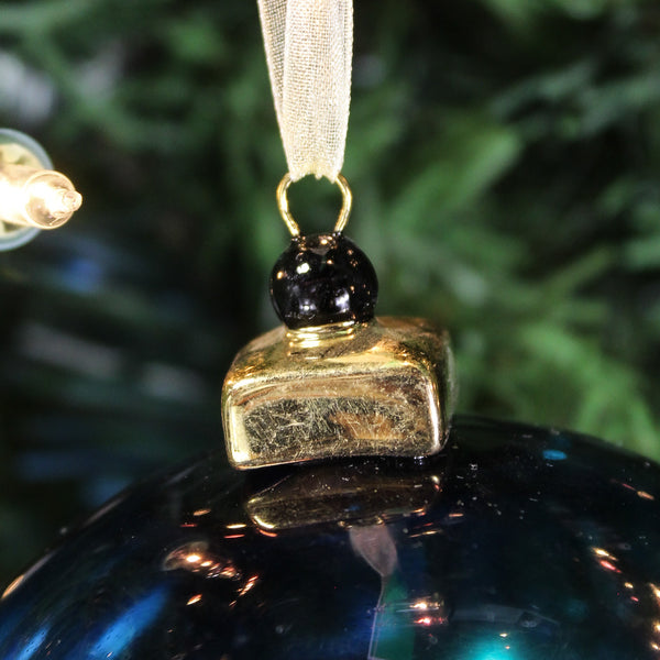 Boule en verre capuchon porcelaine étain irisé 4"