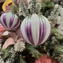 Boule lignée (vert, blanc et lavande) 150mm