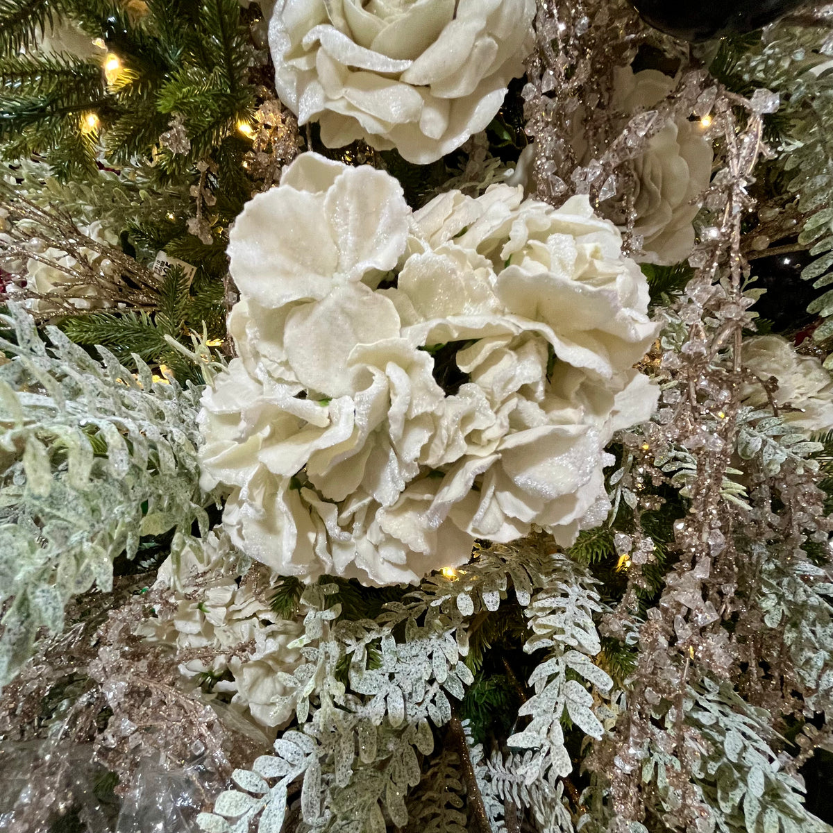 Natural White Hydrangea Stem 26"