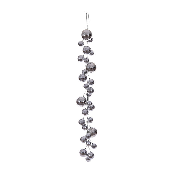 Guirlande 6' composée de boules argentées de grosseurs variées