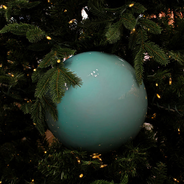 Boule bleue pâle perlée