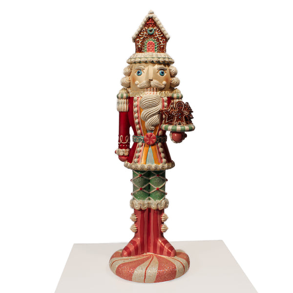 Casse-noisette en résine thème bonbon avec gâteau 18"