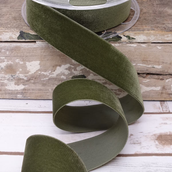 Ruban velours suisse vert profond 1,5 cm x 10 m