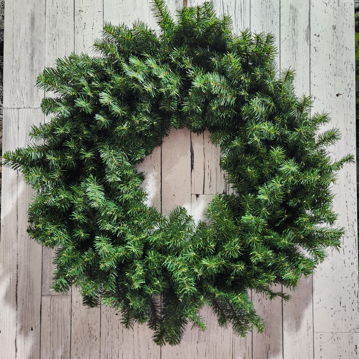 Couronne de pin Norvège triple verte 48"
