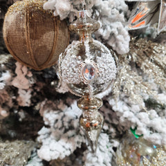 Boule en verre fleuron platine assortie 10"