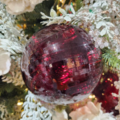 Boule en verre spirale rouge 6"