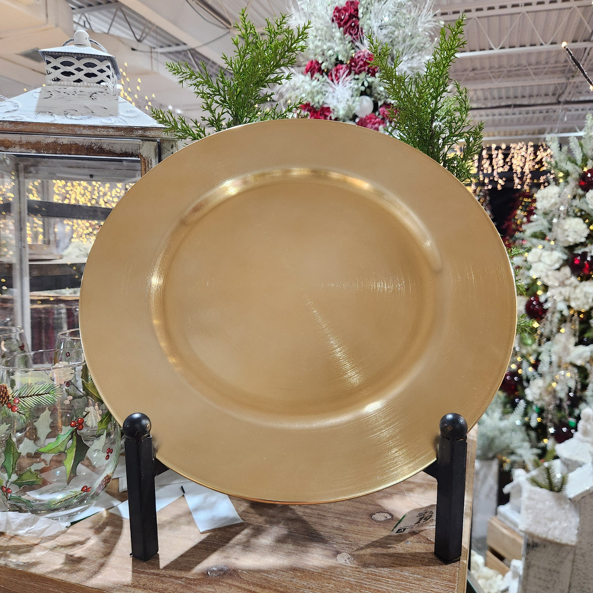 13" gold plastic decorative plate