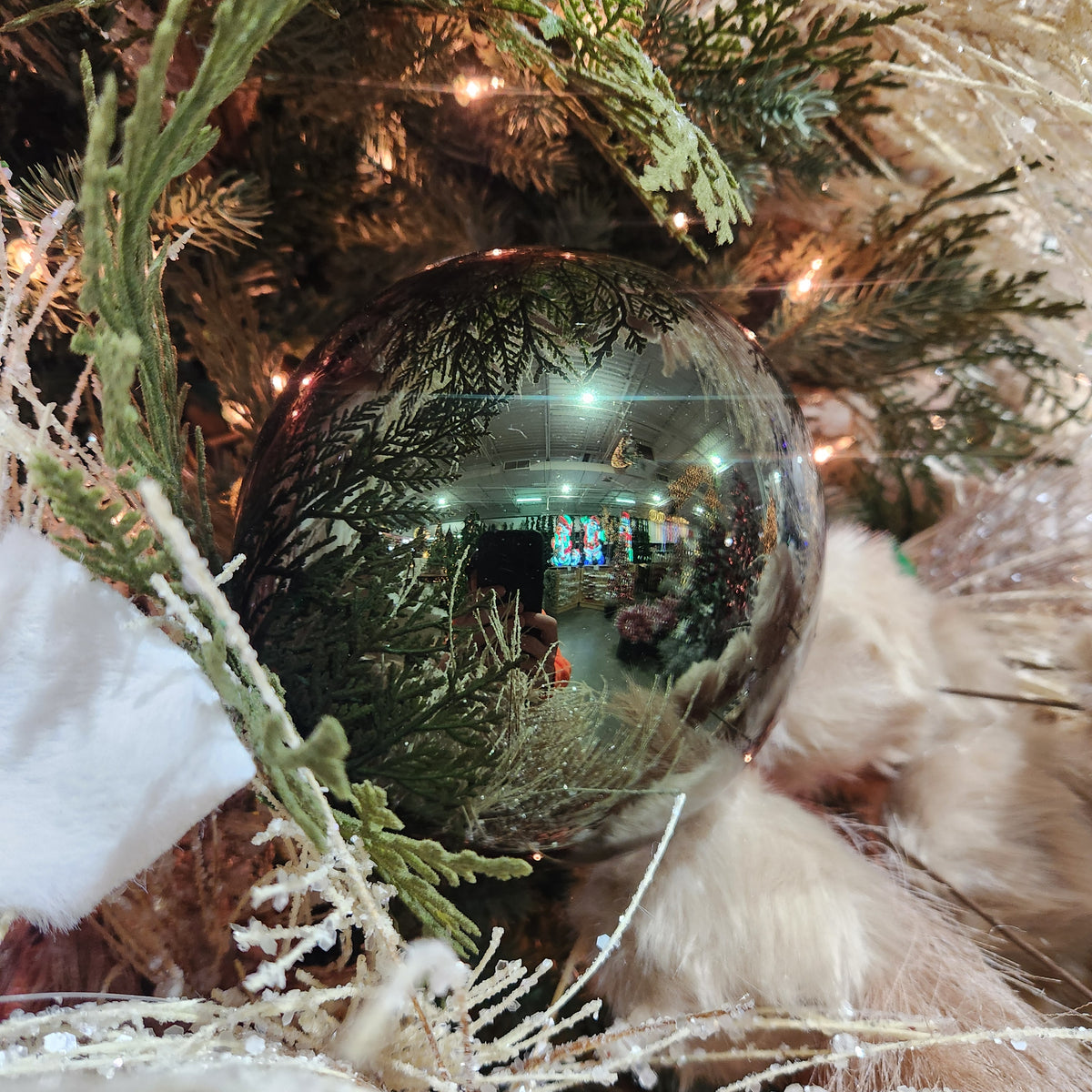 Boule en verre vert sapin lustré 5,9"