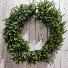 Couronne de pin Catskill verte 310 bouts 48"