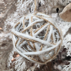 Boule en corde blanche et naturelle 4,5"