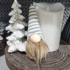 Cheval et Gnome vert 7" x 5,5"