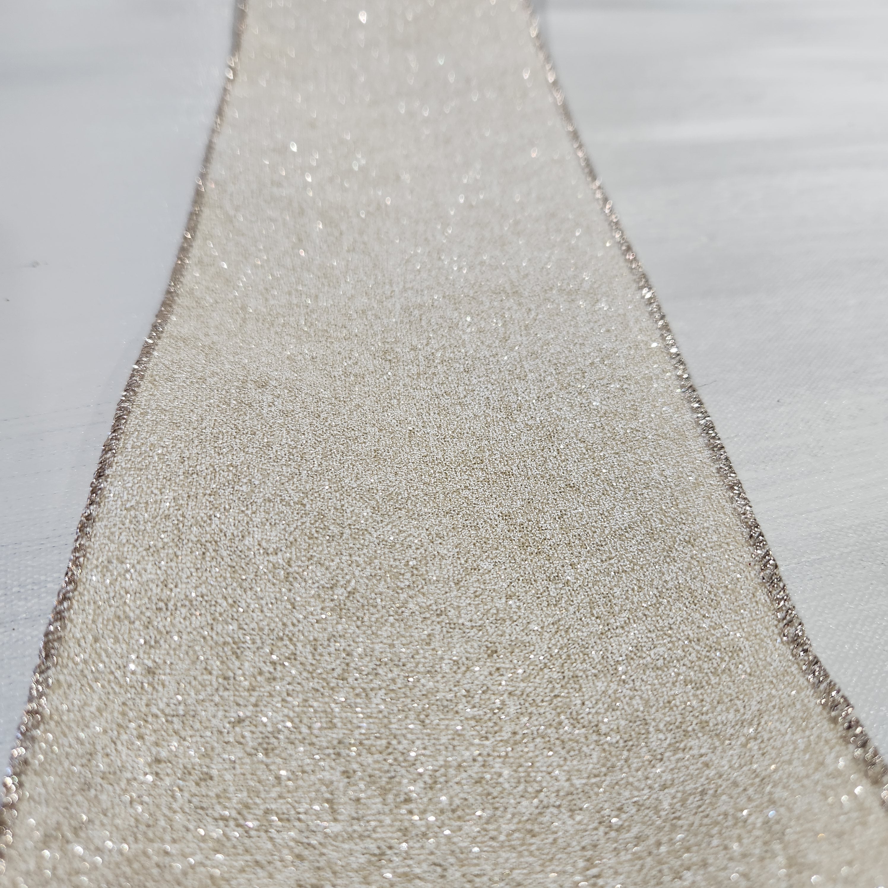 Ruban brillant naturel 4" x 30'